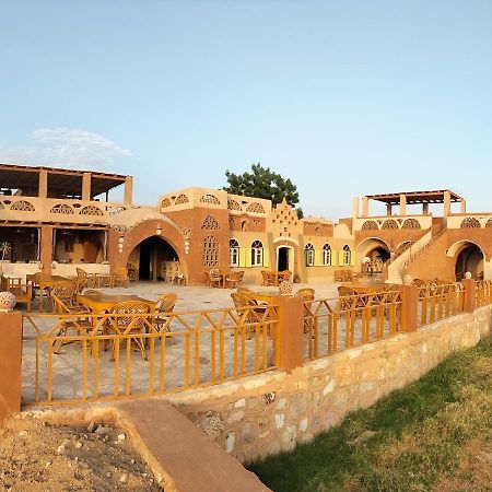 Eskaleh Eco-Lodge Abu Simbel Exterior photo